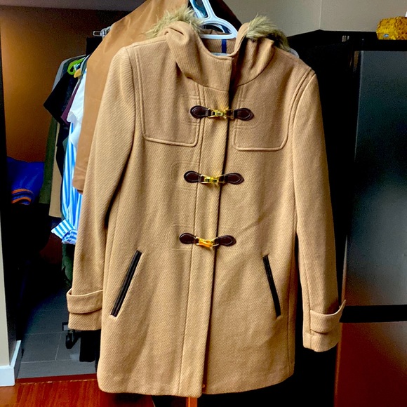 Camel coat - Picture 1 of 4